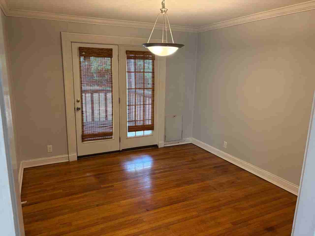 256 Pennsylvania Ave - Photo 6 of 17