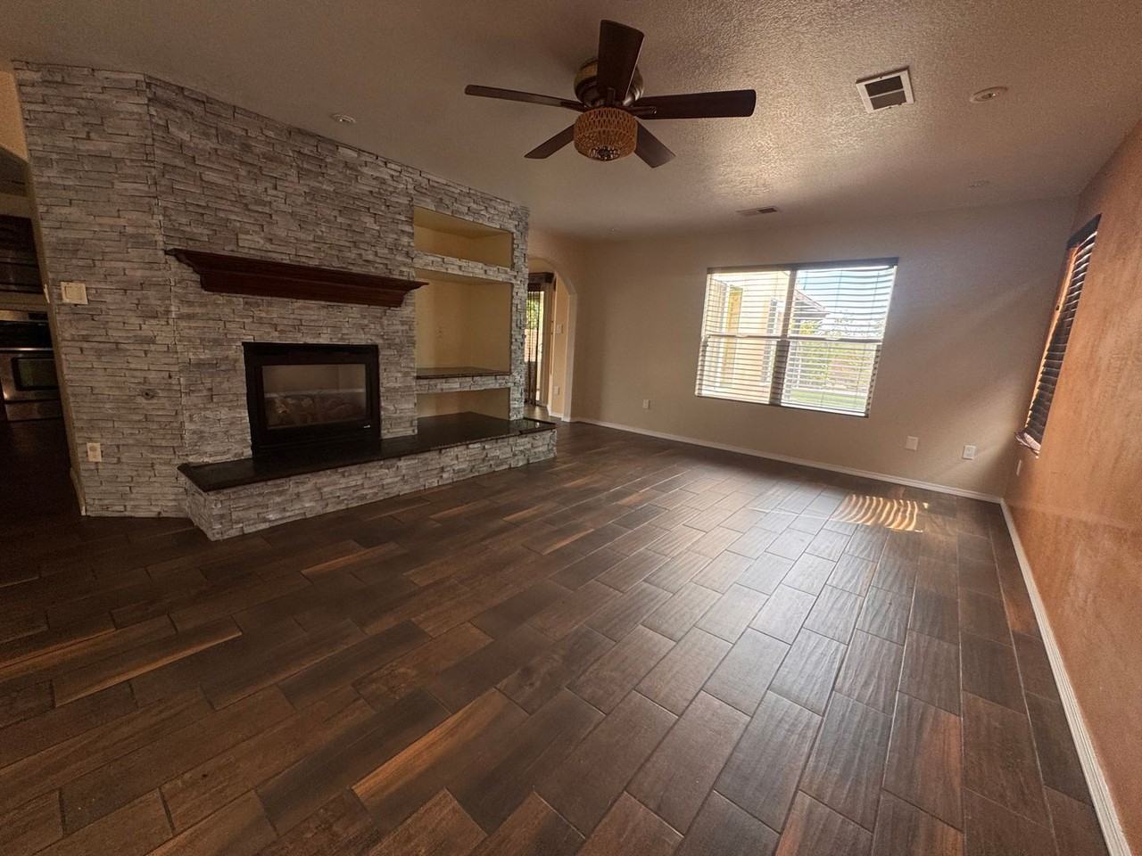 6300 Verdi Way Nw - Photo 2 of 24