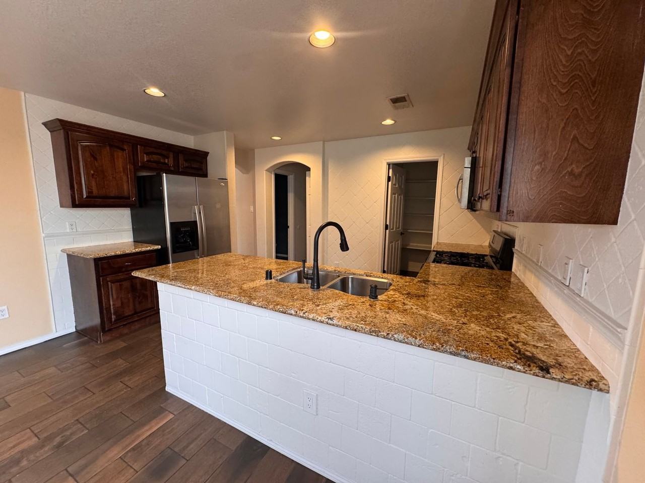 6300 Verdi Way Nw - Photo 6 of 24