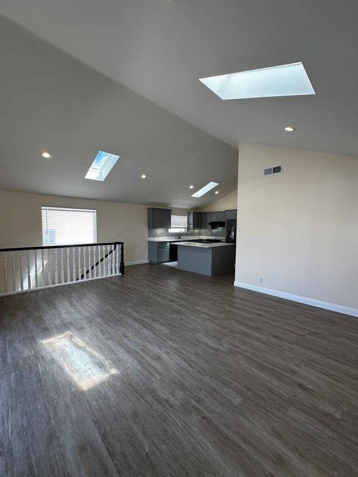 54 Pomona Ave - Photo 6 of 18