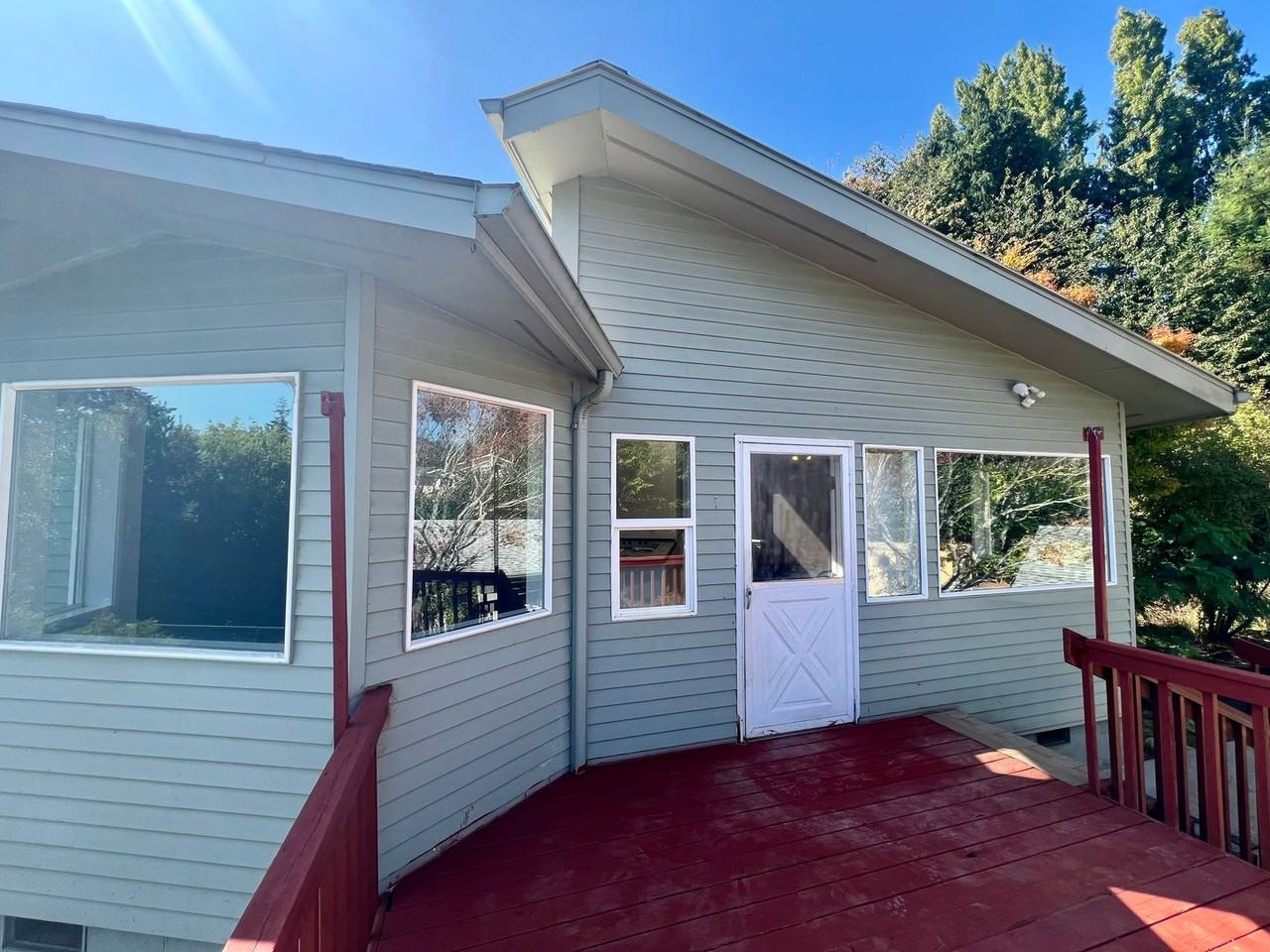 1338 Oregon Ave - Photo 3 of 19