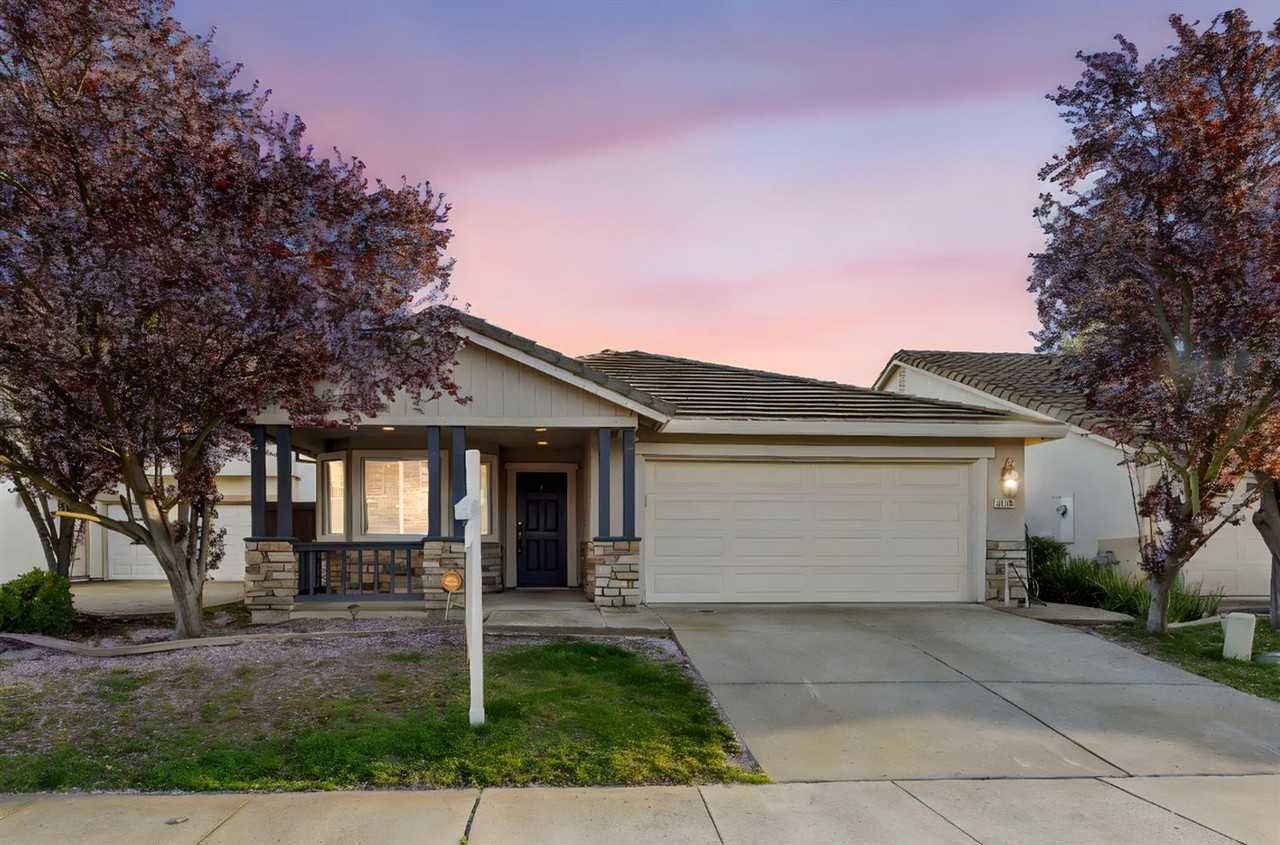 4866 Alterra Way - Photo 2 of 41