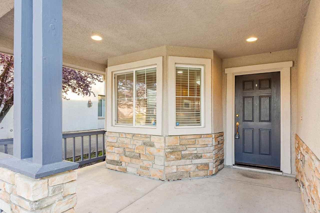 4866 Alterra Way - Photo 5 of 41