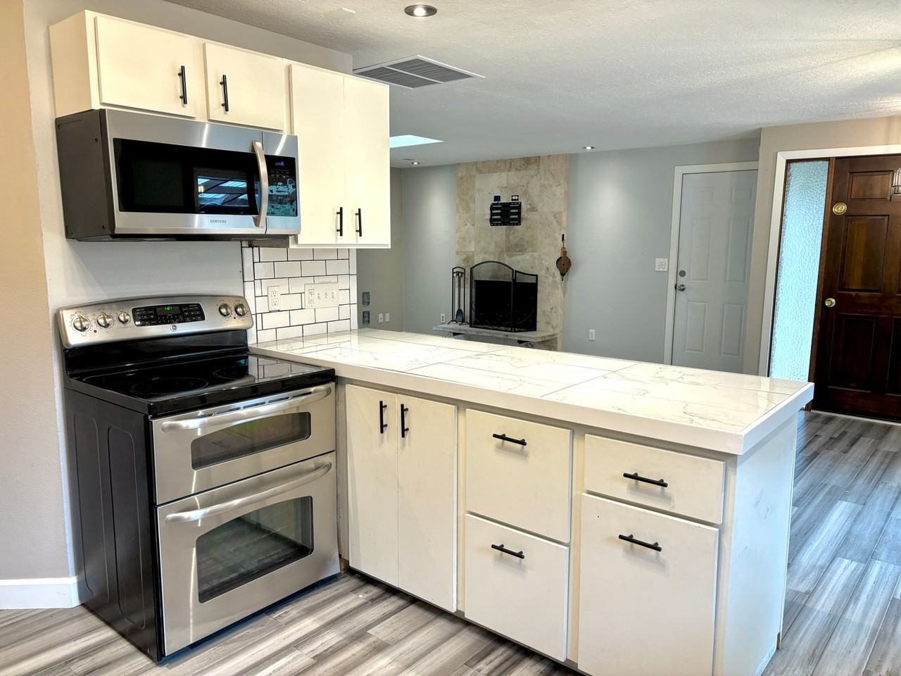 6732 Se 56th Ave - Photo 7 of 25