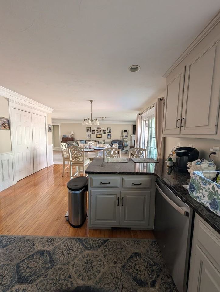 27 Edmonds Cir - Photo 6 of 13