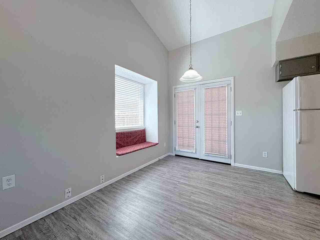 1809 Agua Dulce St - Photo 7 of 25