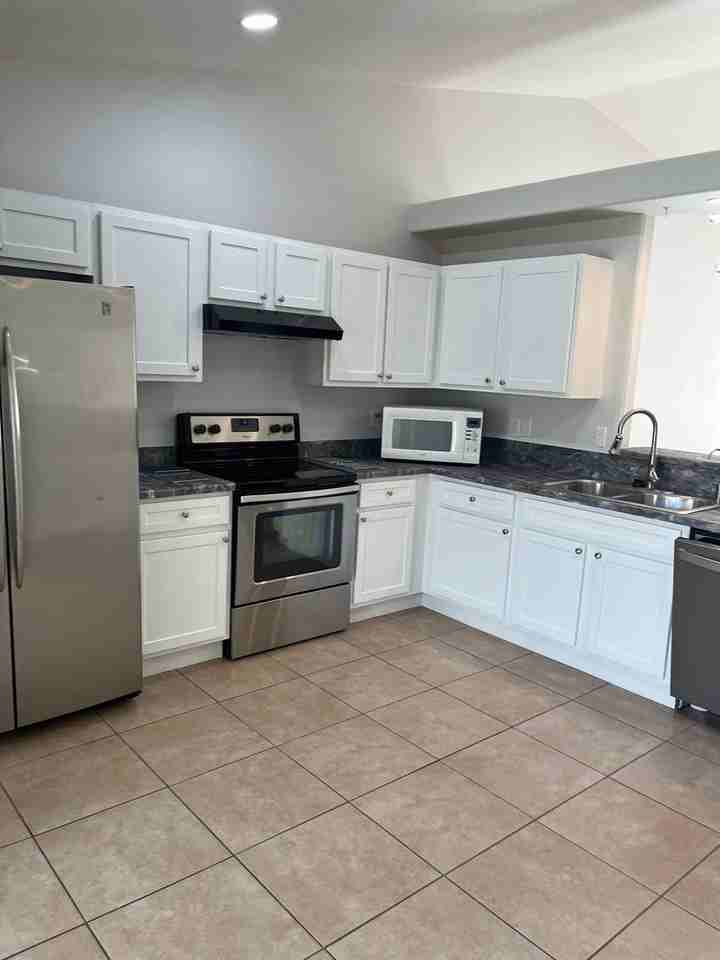 17A Pine Grove Dr - Photo 4 of 19