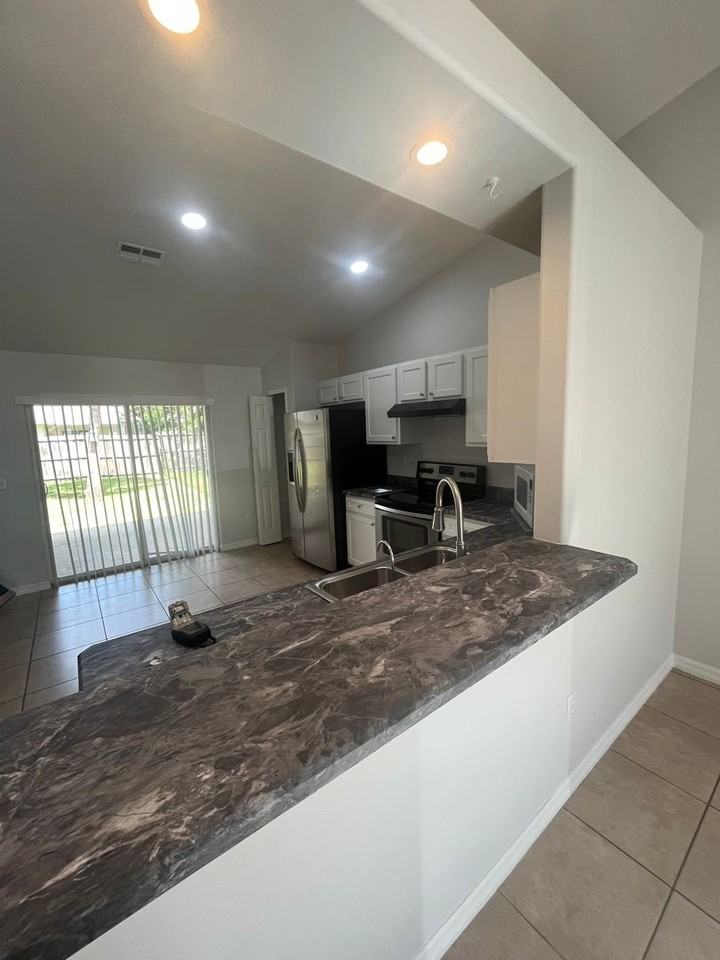 17A Pine Grove Dr - Photo 5 of 19