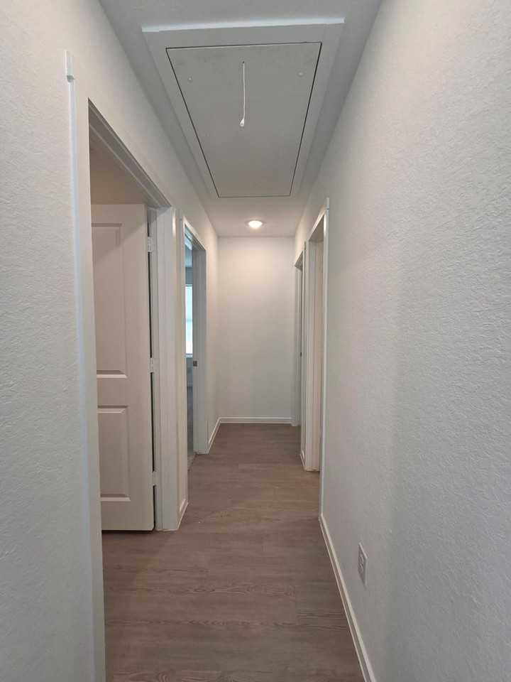 1117 Leicht Dr - Photo 4 of 18