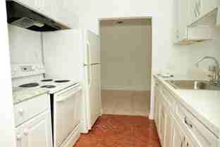 25 25 NE 43rd St th 25 - Photo 1 of 1