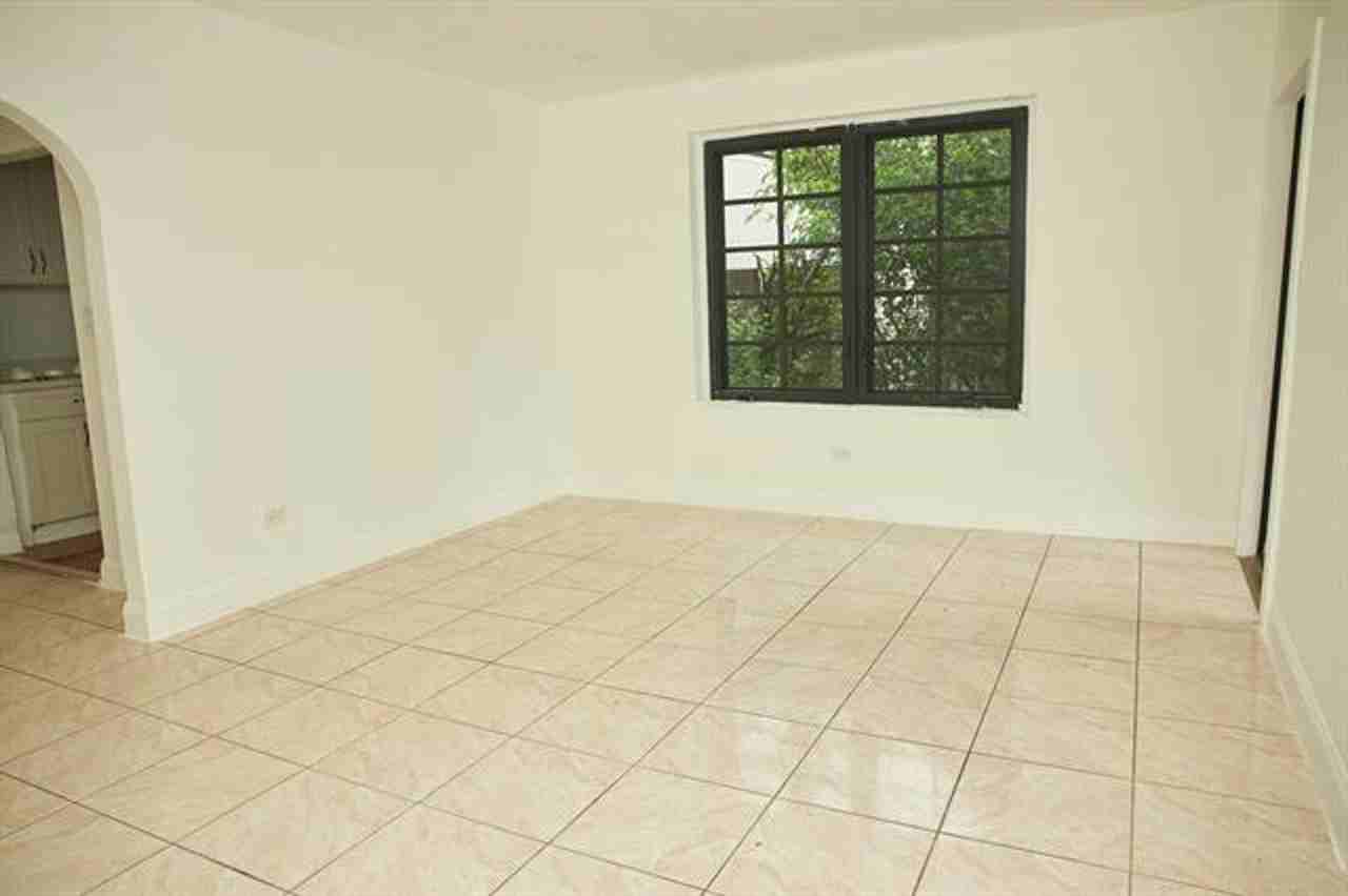 25 25 NE 43rd St th 25 - Photo 7 of 34