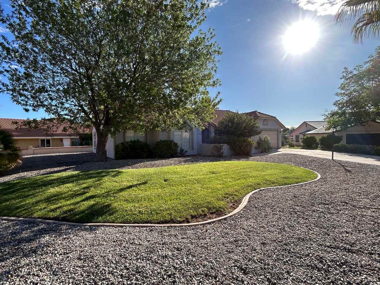 1111 Plum Cir - Photo 3 of 30