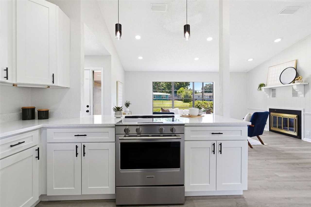 1020 S Scenic Hwy - Photo 7 of 25