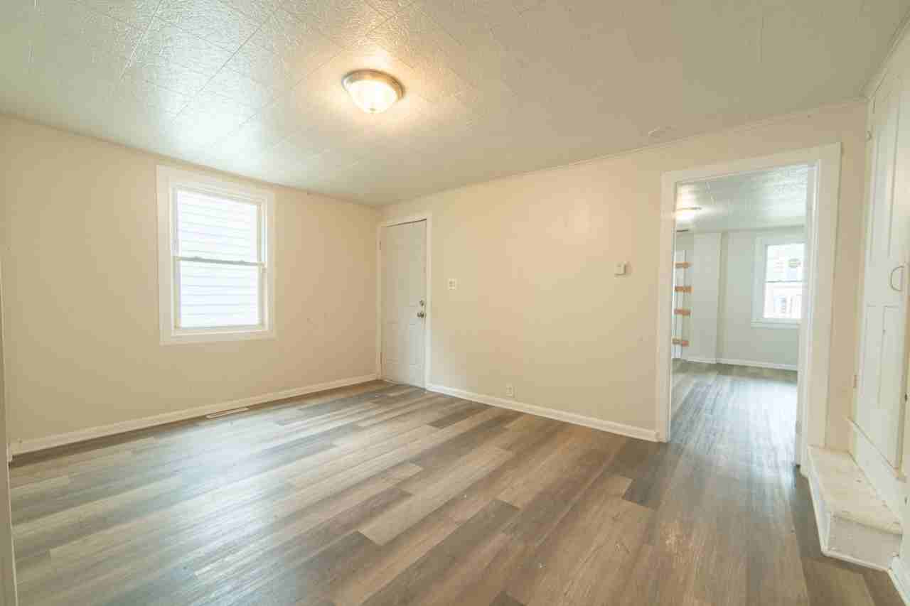 316 E Pine St - Photo 6 of 7