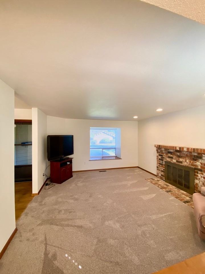 1324 Boise St - Photo 2 of 21