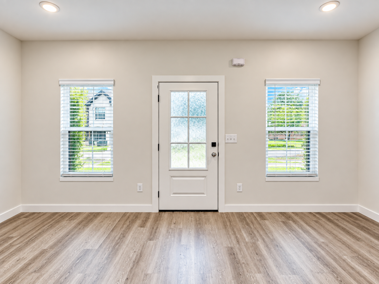 606 W 2nd St #100 - Photo 5 of 15