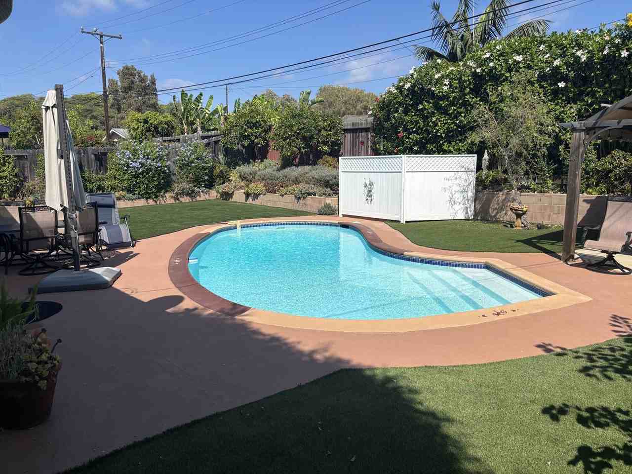 230 Santa Barbara Shores Dr - Photo 2 of 12