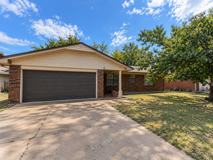 4629 Se Brighton Pl - Photo 1 of 1