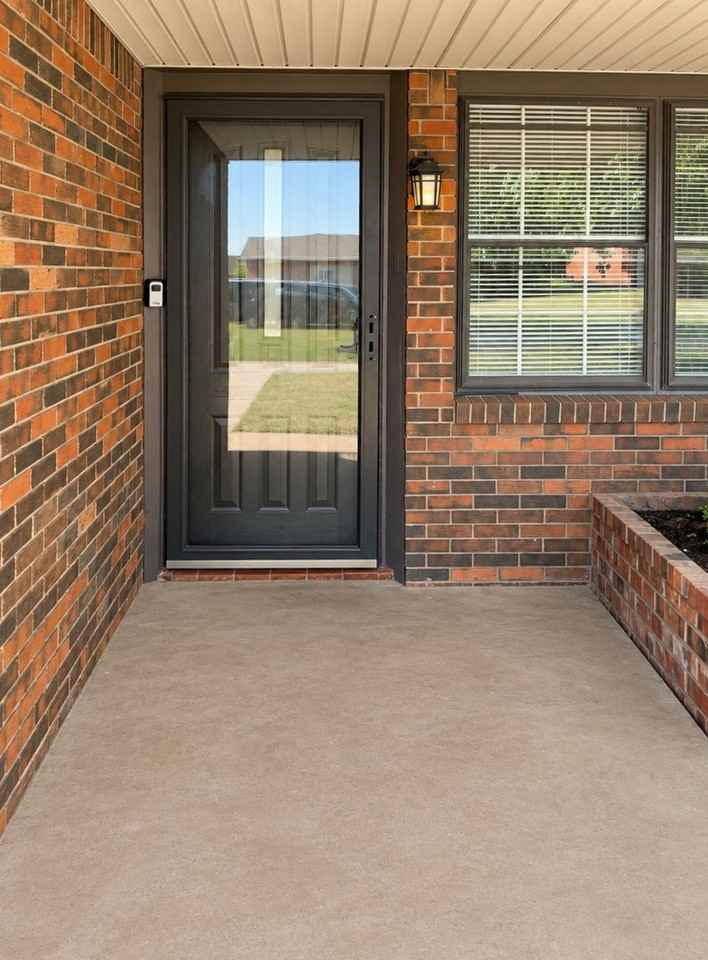 4629 Se Brighton Pl - Photo 2 of 16