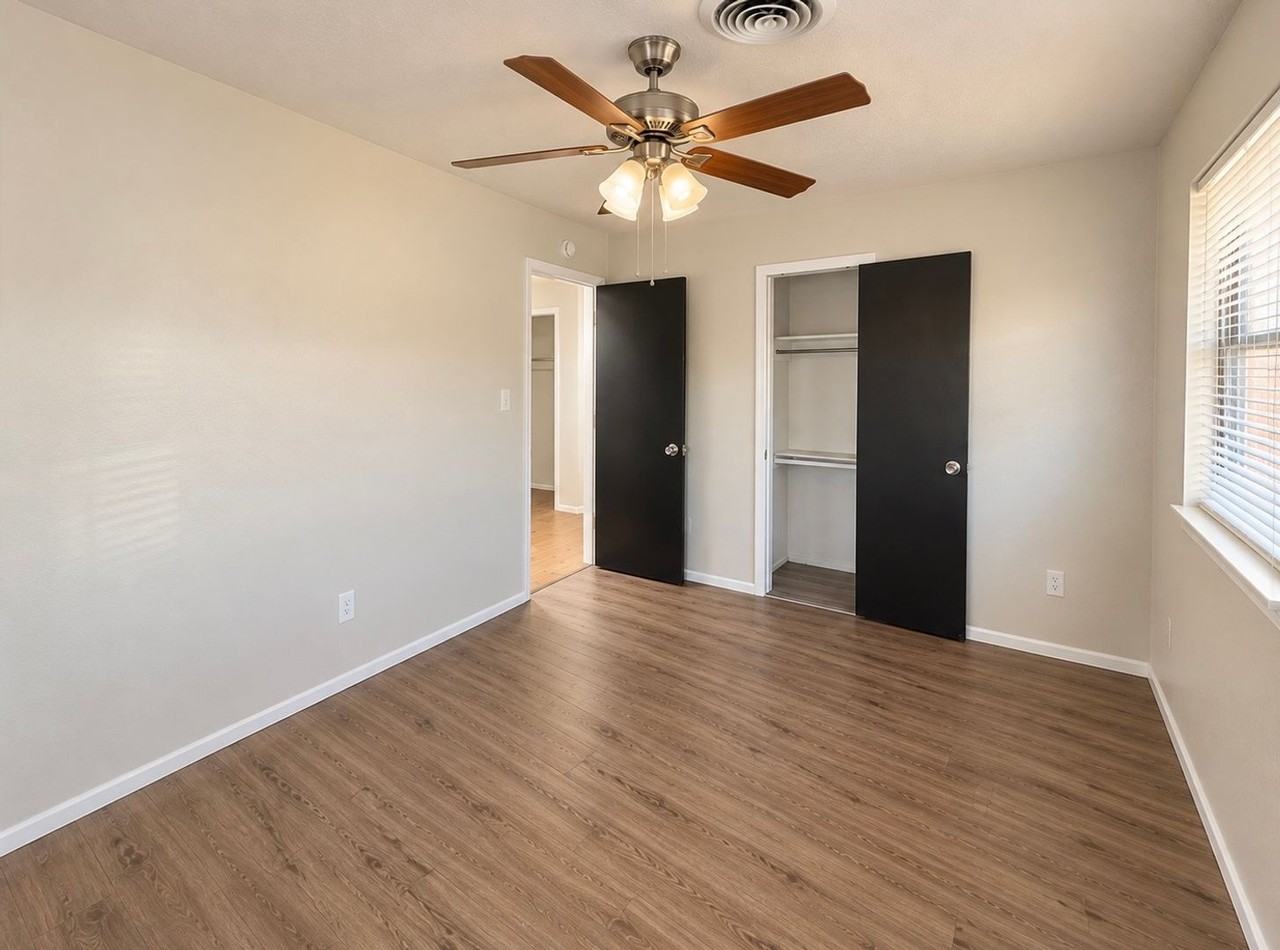 4629 Se Brighton Pl - Photo 5 of 16