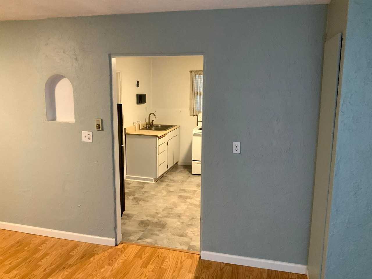 2868 Bailey Ln #B - Photo 3 of 13