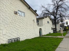 featured image of 600 N Locust St