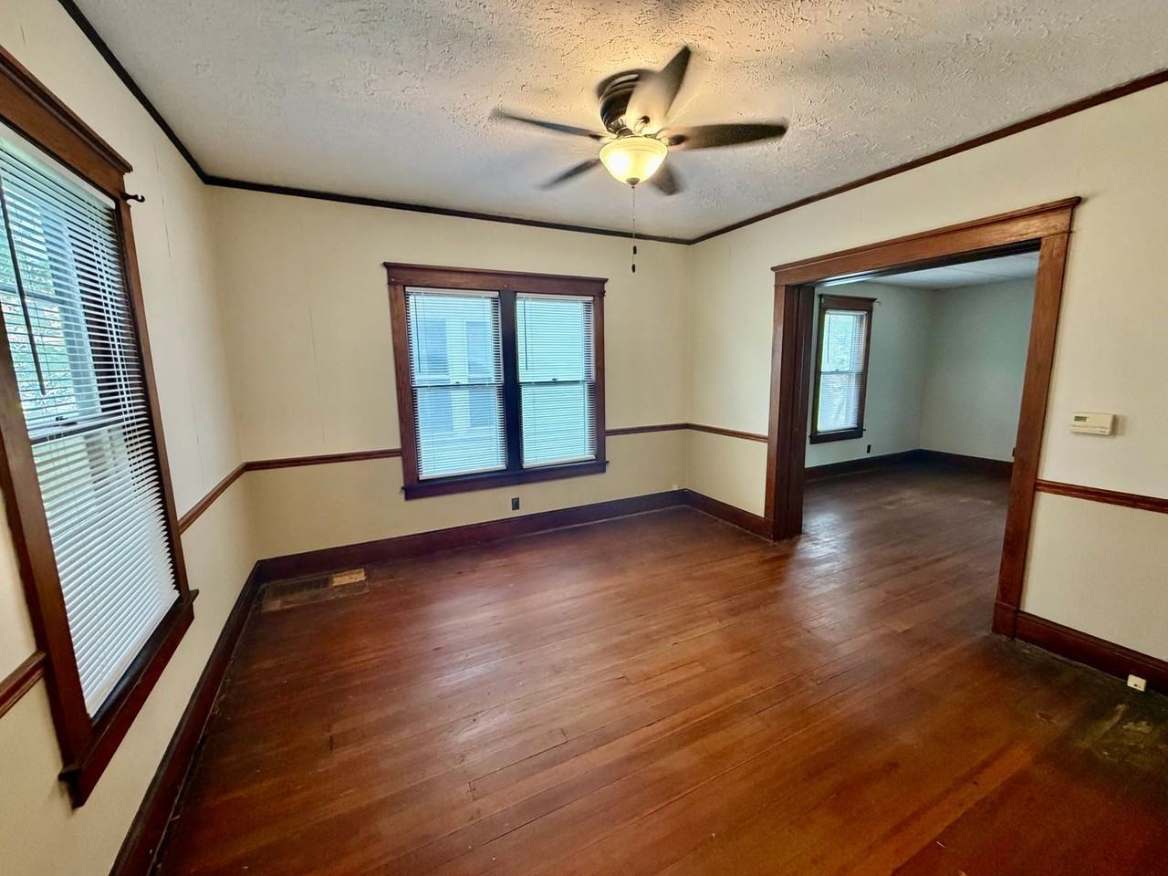311 Beecher St - Photo 4 of 8