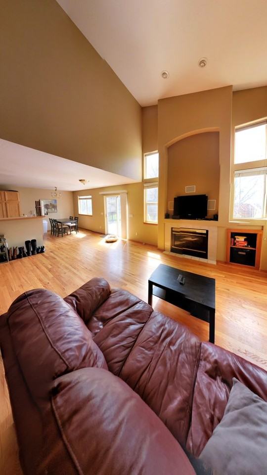10449 Hollyhock Ct - Photo 3 of 30
