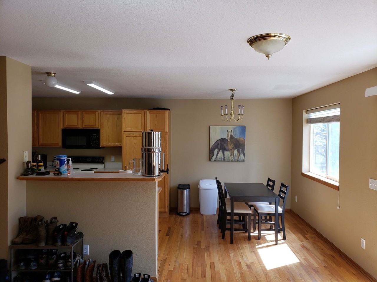 10449 Hollyhock Ct - Photo 7 of 30