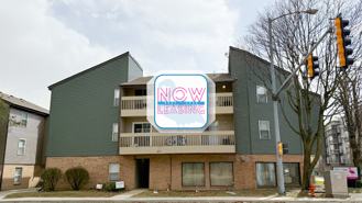 813 W Springfield - Photo 1 of 1