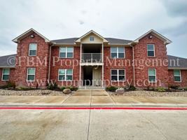featured image of 1203 N Clay St #112