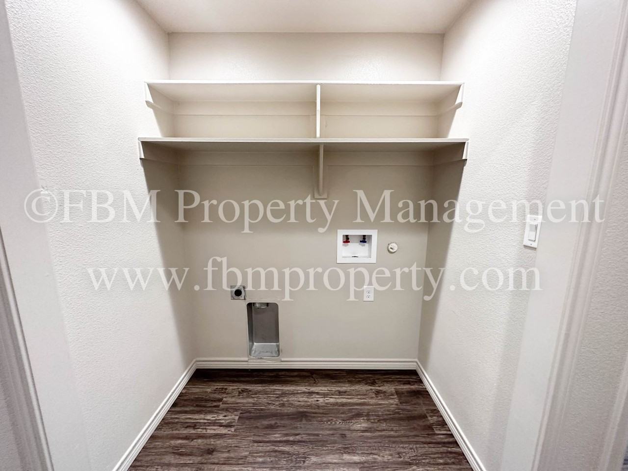 1203 N Clay St #112 - Photo 6 of 14