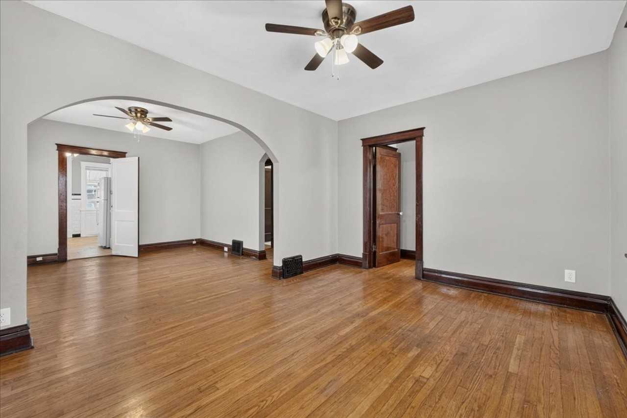 5038A Tholozan Ave - Photo 5 of 30