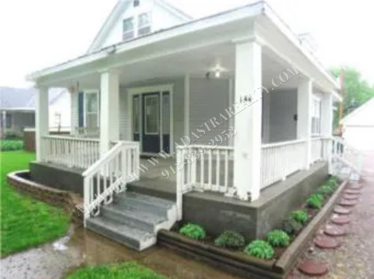 144 W Park St - Photo 2 of 3