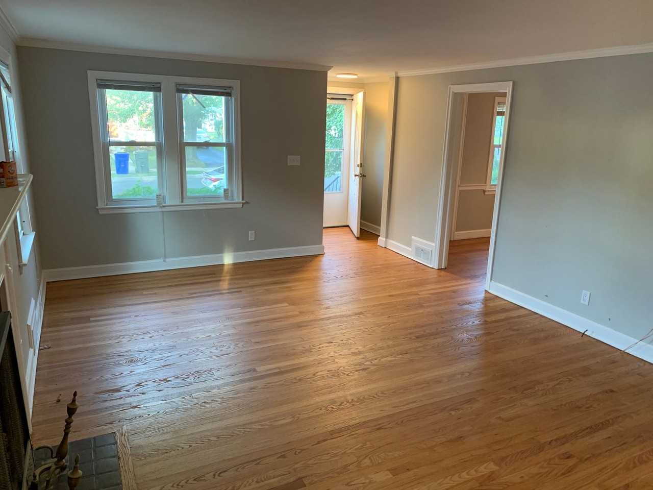 177 Abbotsford Ave - Photo 2 of 22