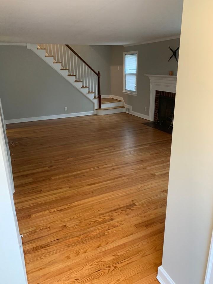 177 Abbotsford Ave - Photo 5 of 22