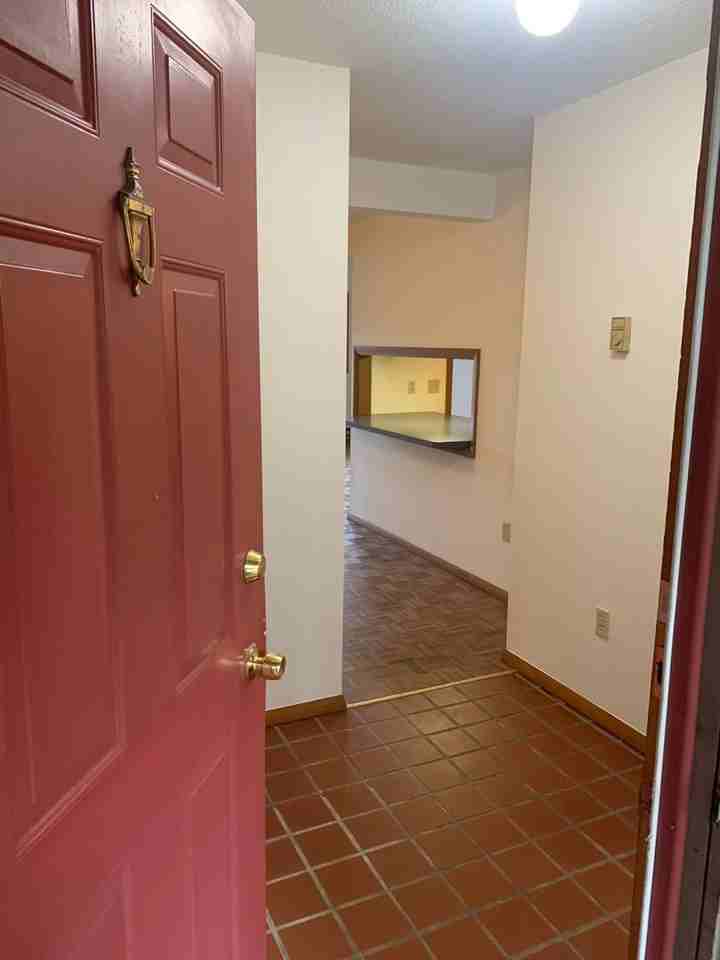 492 East St - Photo 2 of 15