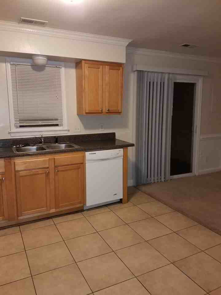 3341 Golden Oaks Ln - Photo 3 of 12