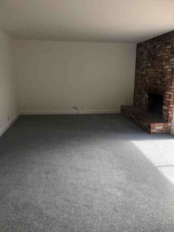 5800 San Juan Way - Photo 3 of 23