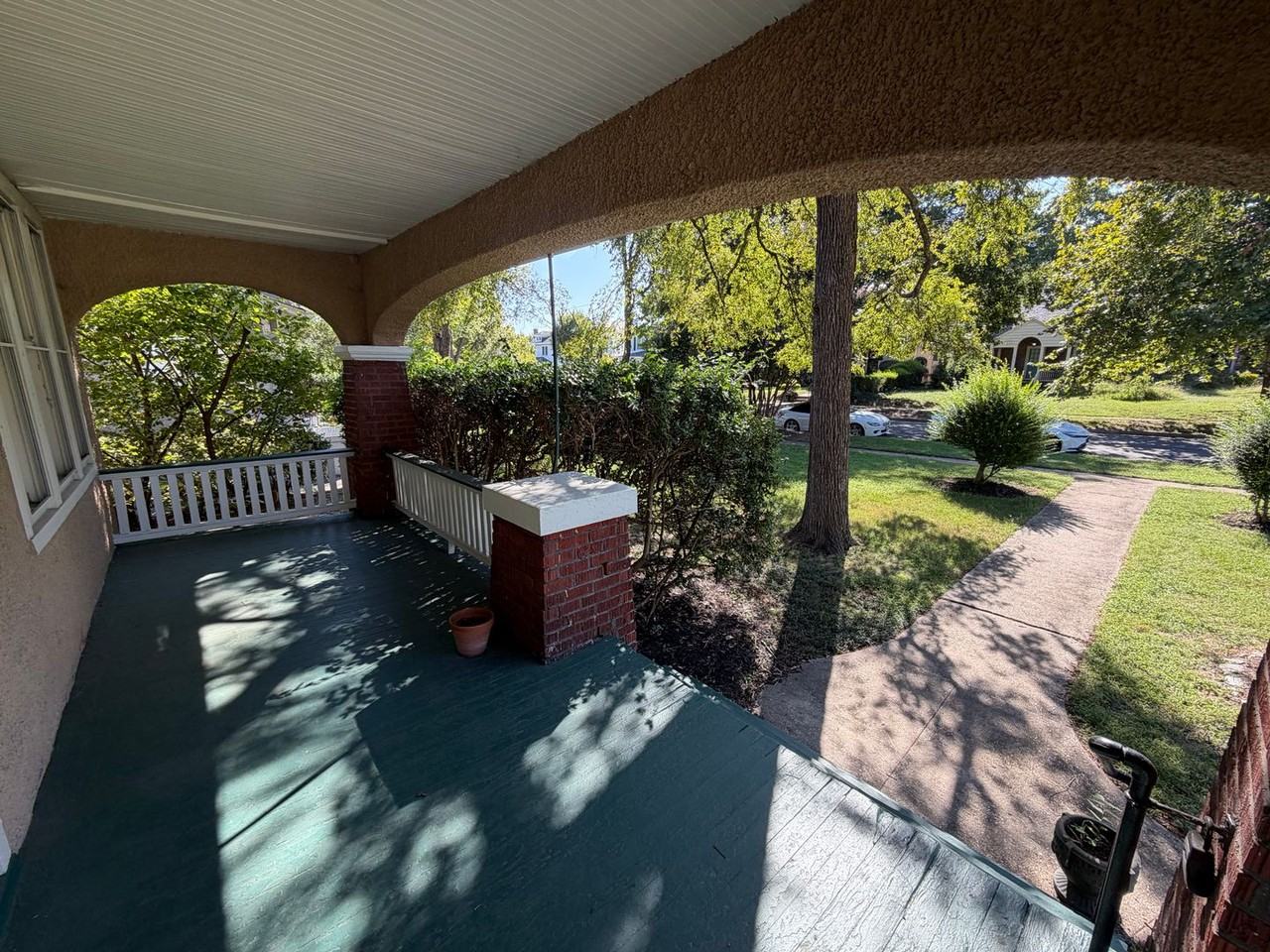 2711 Seminary Ave - Photo 7 of 43