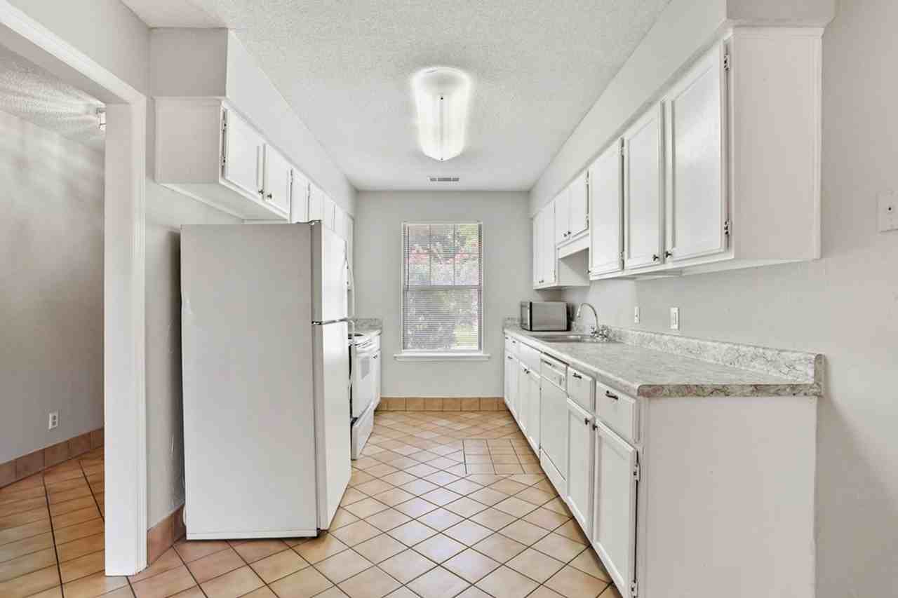 32 Norwood Ct - Photo 7 of 29