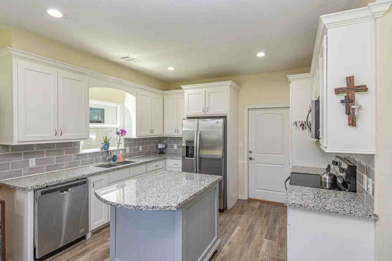 15316 Coaltown Rd - Photo 7 of 24