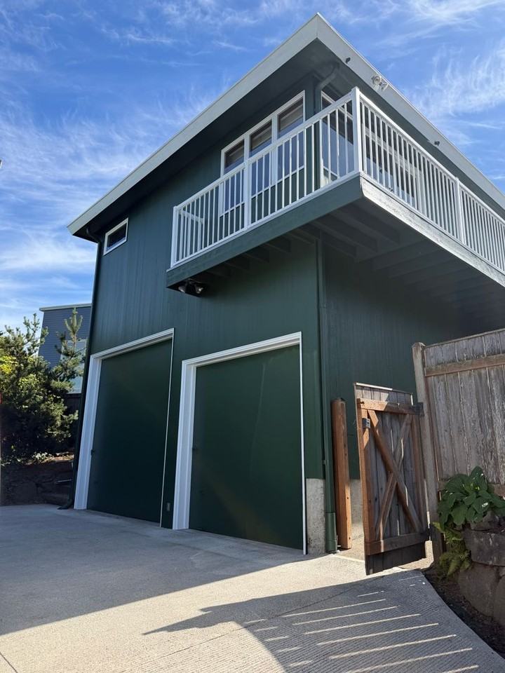 3030 Nw 95th St - Photo 4 of 38