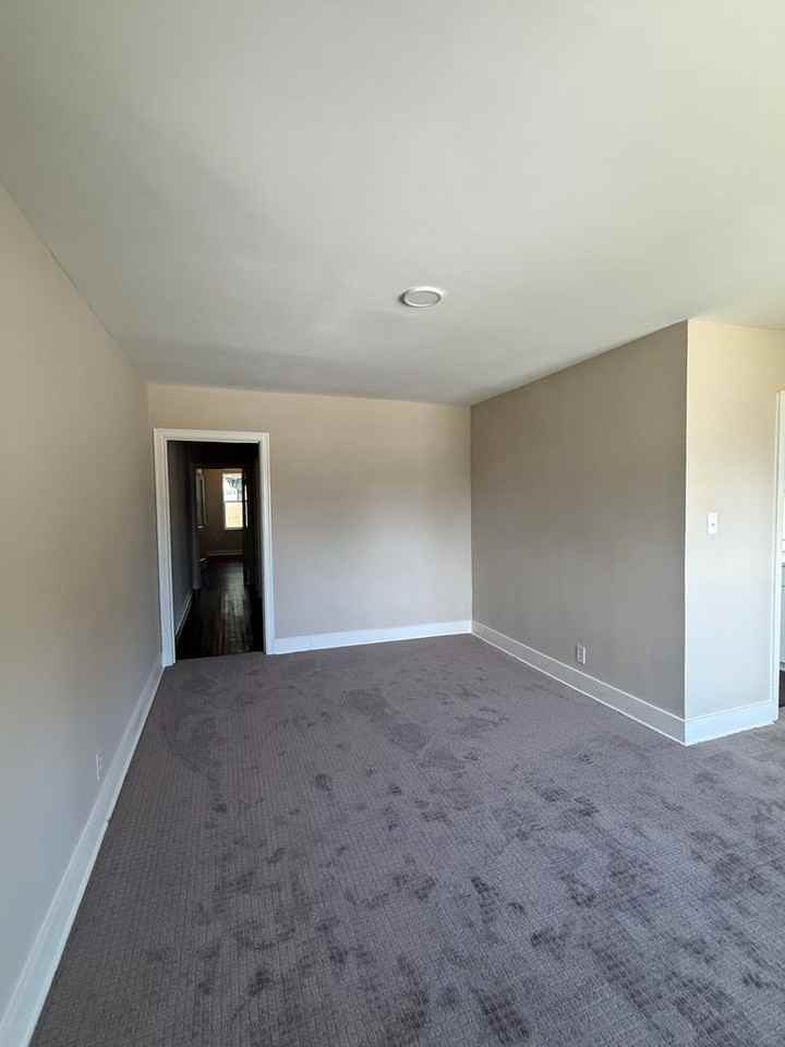 7856 Harrold Cv - Photo 3 of 8