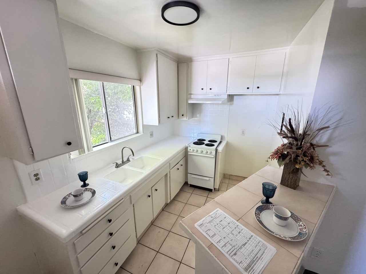 7817 Reseda Blvd - Photo 4 of 8