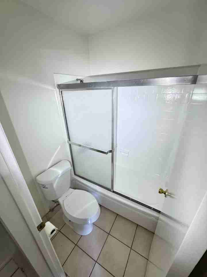 7817 Reseda Blvd - Photo 6 of 8