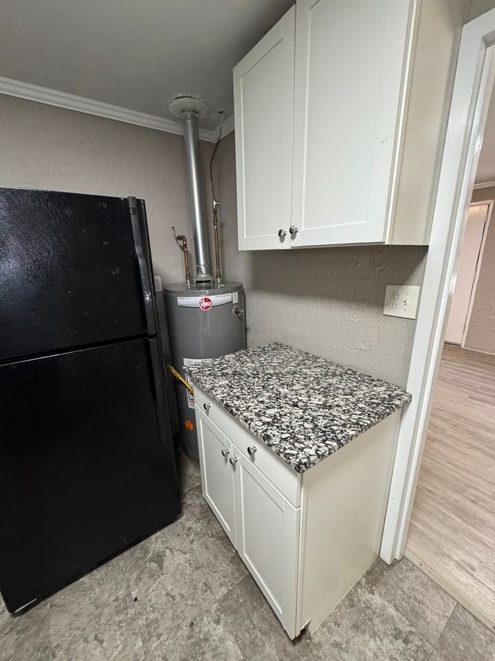 106 Grady St - Photo 5 of 12