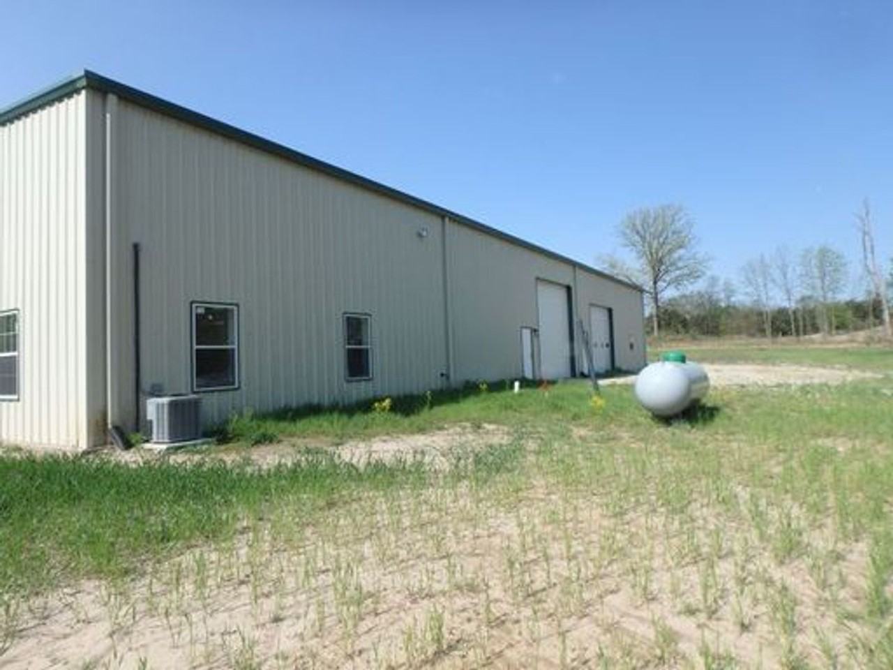 1620 County Road 409 - Photo 2 of 24