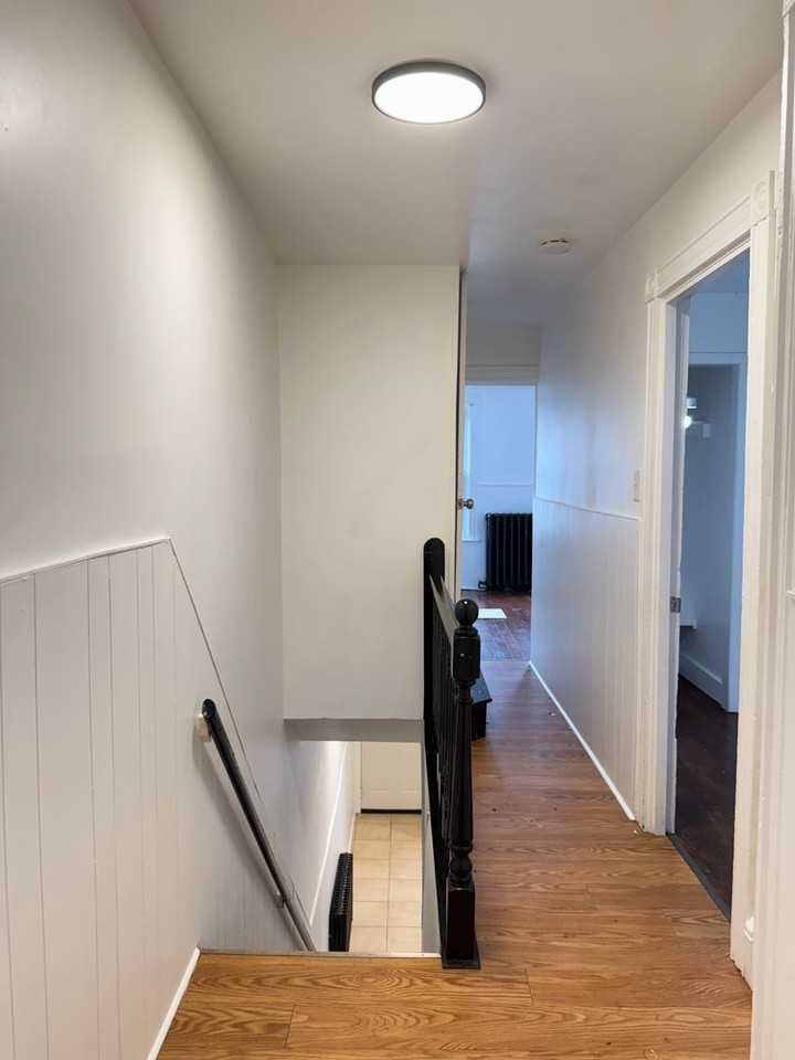 458 Atlantic Ave - Photo 6 of 24