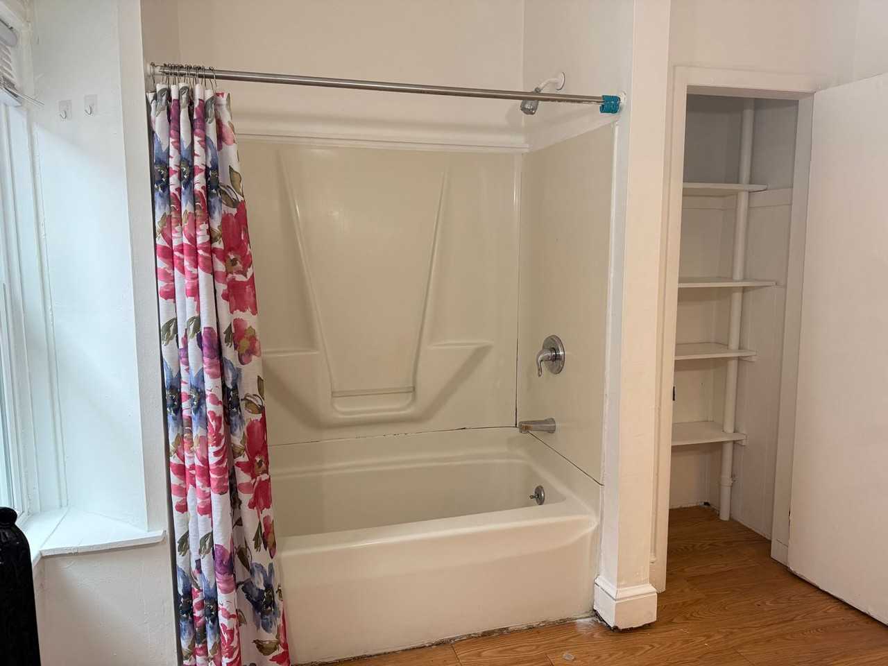 458 Atlantic Ave - Photo 7 of 24